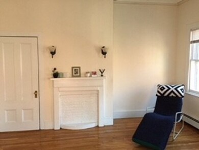 38 W Cedar St unit 2, Boston, MA 02108 - photo 7