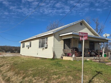View of front of the home on the corner of Walnut 