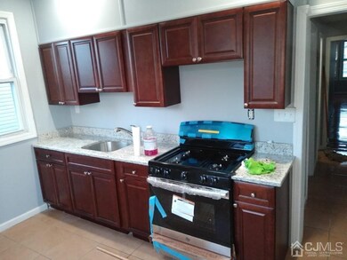 248 Wainwright St, Newark, NJ 07112 - photo 5