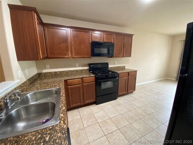 3013 N 22nd St, Broken Arrow, OK 74012 - photo 5