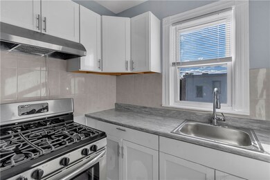 78 Old Oak Ave unit 2, Cranston, RI 02920 - photo 3