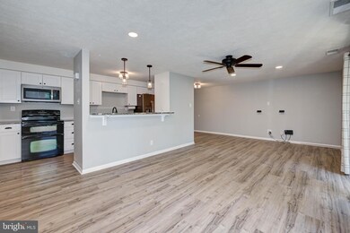 47 Cranberry Ct, Marlton, NJ 08053 - photo 5