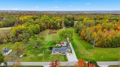 2789 S Conservation Club Rd, Morgantown, IN 46160 - photo 2