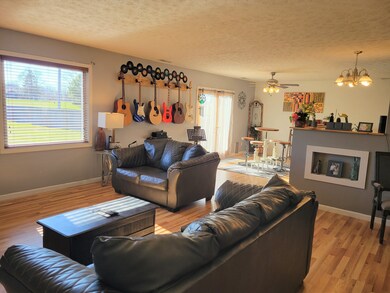 993 E Niagara Trail, Greensburg, IN 47240 - photo 7