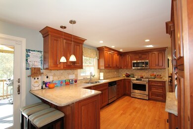 73 Goodmans Hill Rd, Sudbury, MA 01776 - photo 5