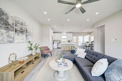 8415 James Franklin St, Houston, TX 77088 - photo 6