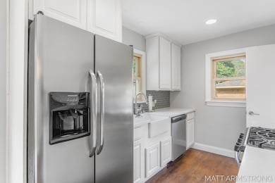 22-web-or-mls-1272-den-hertog-st-sw
