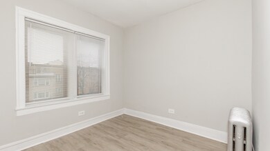 2724 W Rosemont Ave unit 3, Chicago, IL 60659 - photo 6