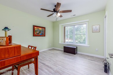 7161 Windward Dr unit 7161, New Bern, NC 28560 - photo 6