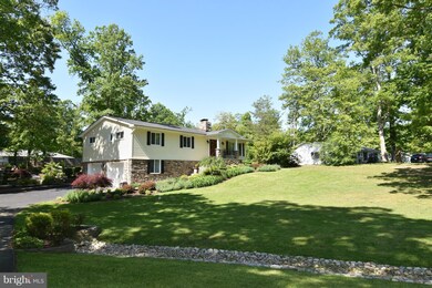 45575 Camelot Ct, Lexington Park, MD 20653 - photo 2