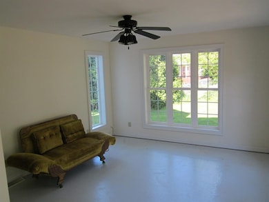 2809 O Ave NW, Cedar Rapids, IA 52405 - photo 5