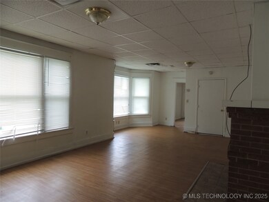 424 S Independence St unit A, Sapulpa, OK 74066 - photo 5