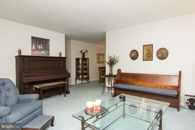 5805 Dale Dr, Sykesville, MD 21784 - photo 4