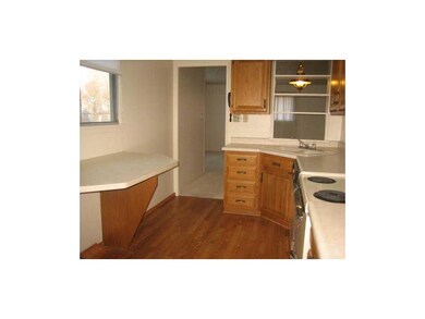 Eat-in Kitchen.
