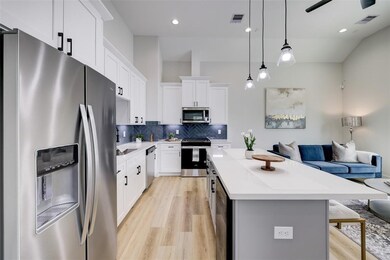 846 Elkhart St unit E, Houston, TX 77091 - photo 6