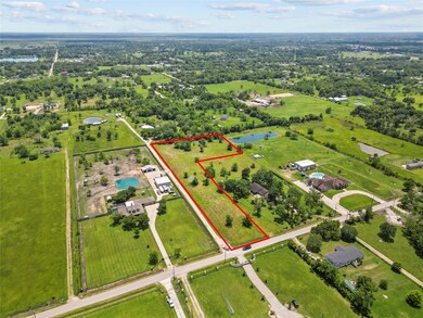 17107 Cowan Rd, Alvin, TX 77511 - photo 2