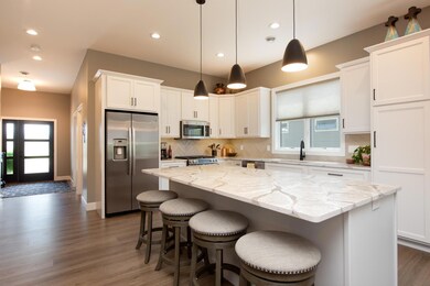 1026 Mahoe Way, Mankato, MN 56001 - photo 4