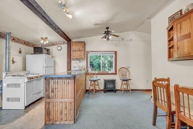 108 Lake Mattawa Rd, Orange, MA 01364 - photo 4