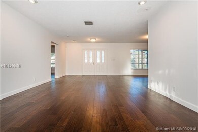 580 Oakwood Ln, Weston, FL 33326 - photo 6