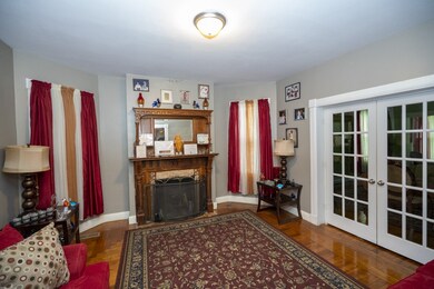 50 Northampton Ave, Springfield, MA 01109 - photo 3