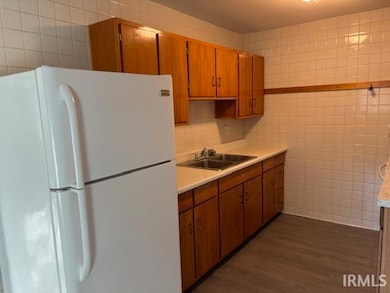 707 E Crestview Dr, Marion, IN 46952 - photo 3