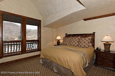 415 E Dean St Unit 28 Wks 31 32, Aspen, CO 81611 - photo 5