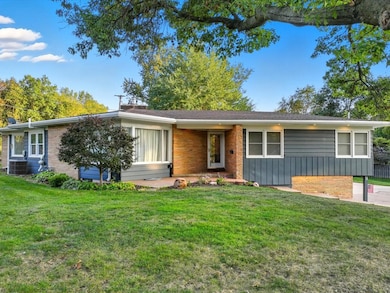 12 Mayridge Dr, Shenandoah, IA 51601 - photo 4