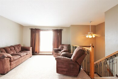 3956 Valdez Dr, Waterloo, IA 50701 - photo 3