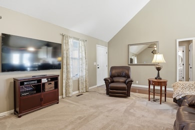 1438 Amberwood Cir, Murfreesboro, TN 37128 - photo 2