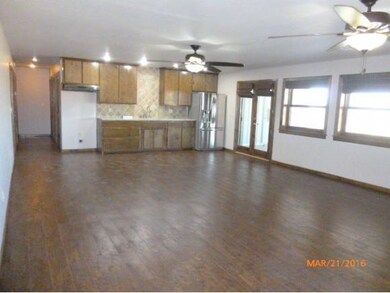 19847 E 1060 Rd, Elk City, OK 73644 - photo 4