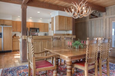 401 Twin Antler Dr, Gallatin Gateway, MT 59730 - photo 3