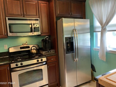 1103 Macintosh Way unit 501, Matamoras, PA 18336 - photo 6