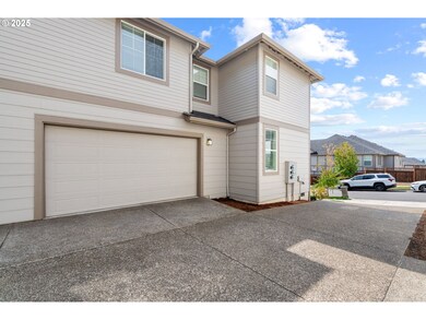 14410 SW 165th Ave, Tigard, OR 97224 - photo 4