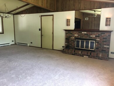 921 Jefferson St, Covington, IN 47932 - photo 3