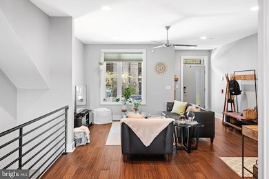 2131 E Firth St unit 1, Philadelphia, PA 19125 - photo 6