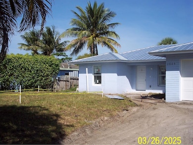 2805 SE Carroll St, Stuart, FL 34997 - photo 3