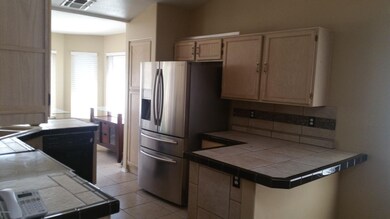 Kitchen-5509 N 76th Dr