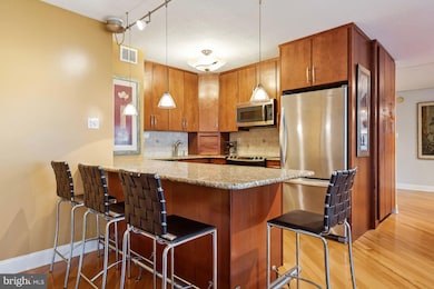 Penn Center House unit 1304-06, Philadelphia, PA 19103 - photo 5