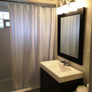 220 N Dorchester Ave, Wheaton, IL 60187 - photo 7