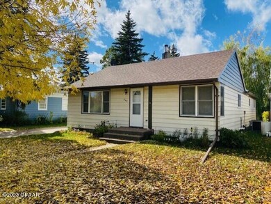 940 3rd Ave, Cando, ND 58324 - photo 2
