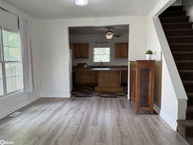 121 S West St, Carroll, IA 51401 - photo 3