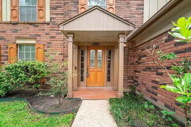 15911 Meadow Village Dr, Houston, TX 77095 - photo 4