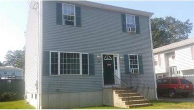 39 Denver St, Fall River, MA 02721 - photo 3