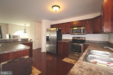 291 Sonya Ln, Bunker Hill, WV 25413 - photo 3