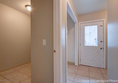 Entry w/ Gear Storage