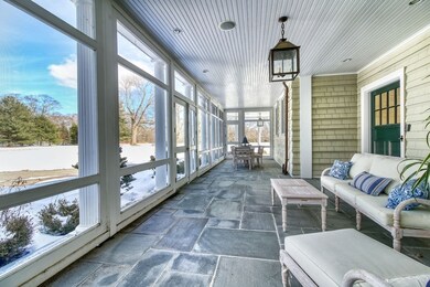 665 Clapboardtree St, Westwood, MA 02090 - photo 4