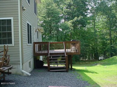 102 Delaware Crest Dr, Dingmans Ferry, PA 18328 - photo 5