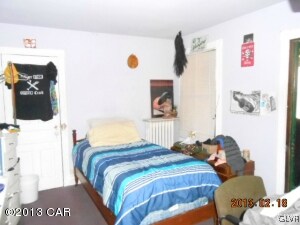 321 Packer St, Weatherly, PA 18255 - photo 6