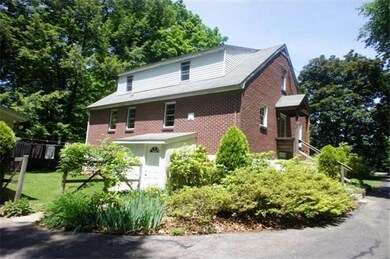 330 W Pothouse Rd, Phoenixville, PA 19460 - photo 2