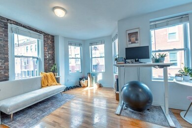 10 Sheafe St unit 5, Boston, MA 02113 - photo 2